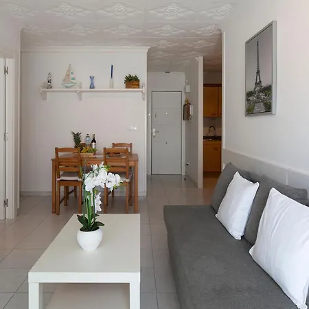 200 Meters From The Id Apartament *